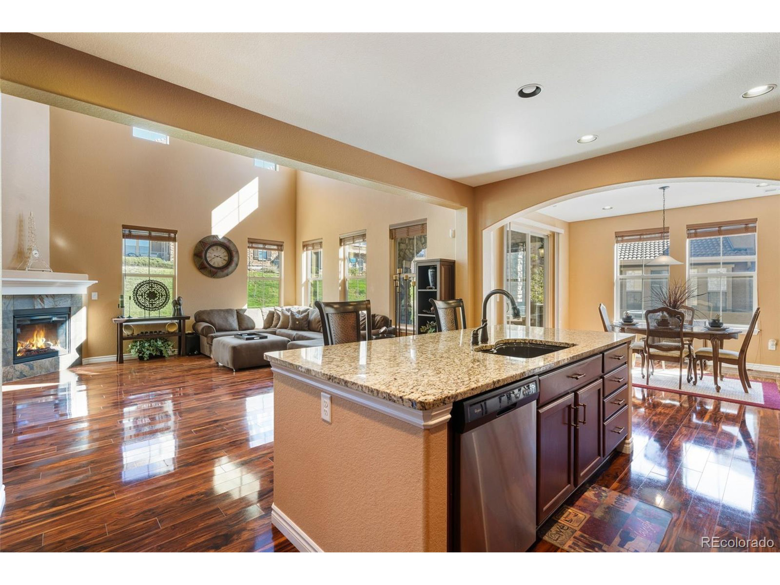 9472 Sori Ln Highlands Ranch