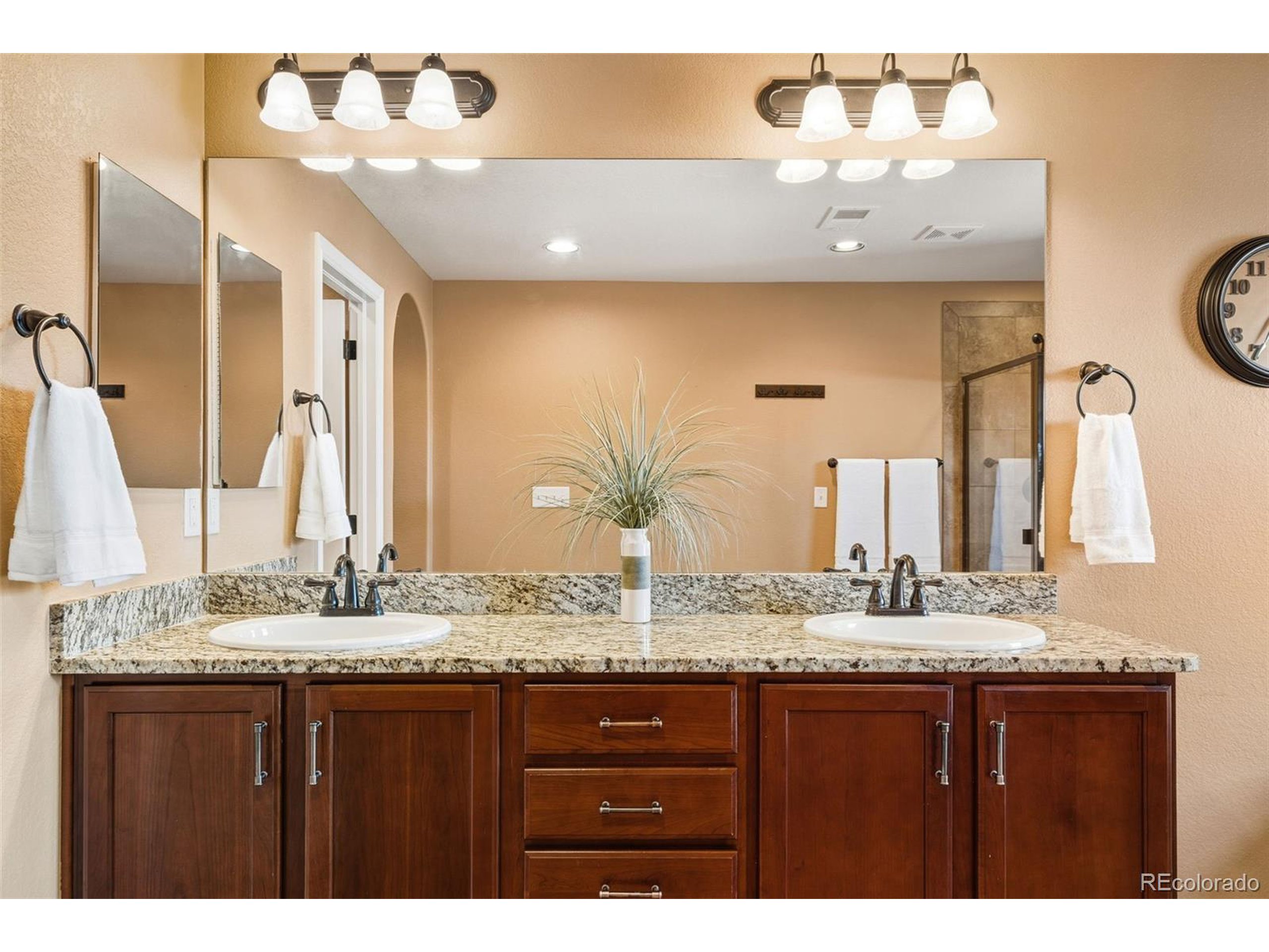 9472 Sori Ln Highlands Ranch