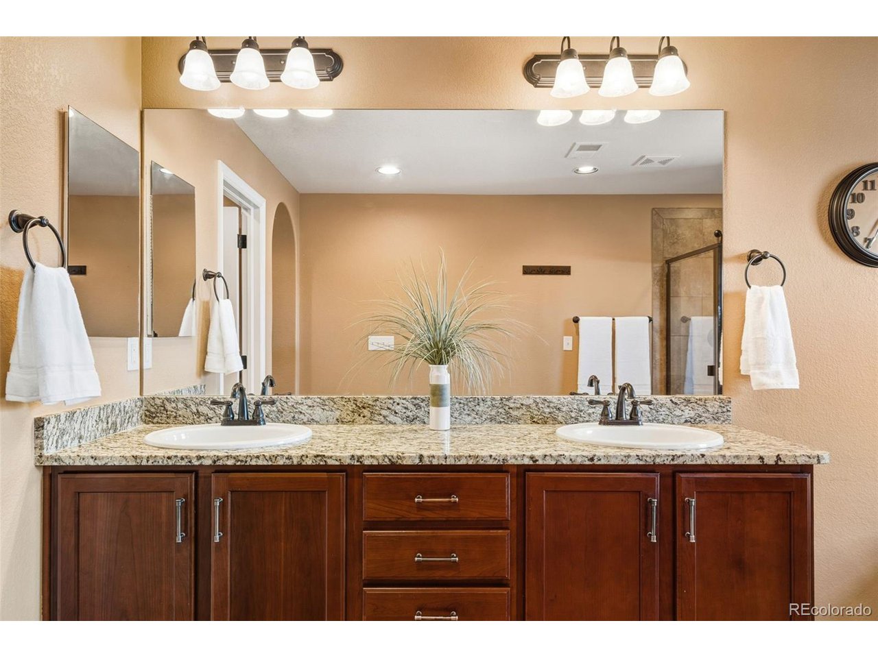 9472 Sori Ln Highlands Ranch