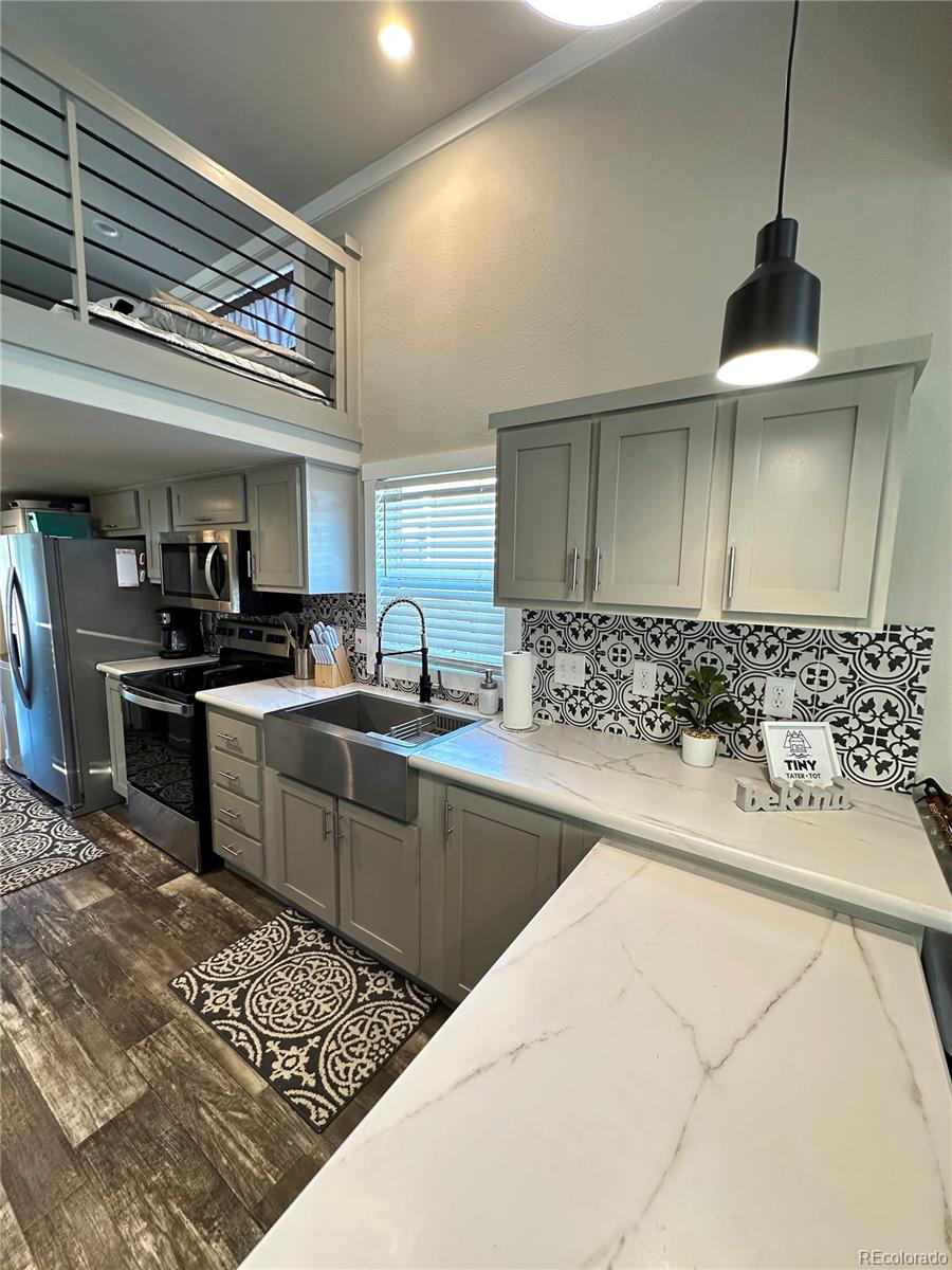 6507 County Road 102