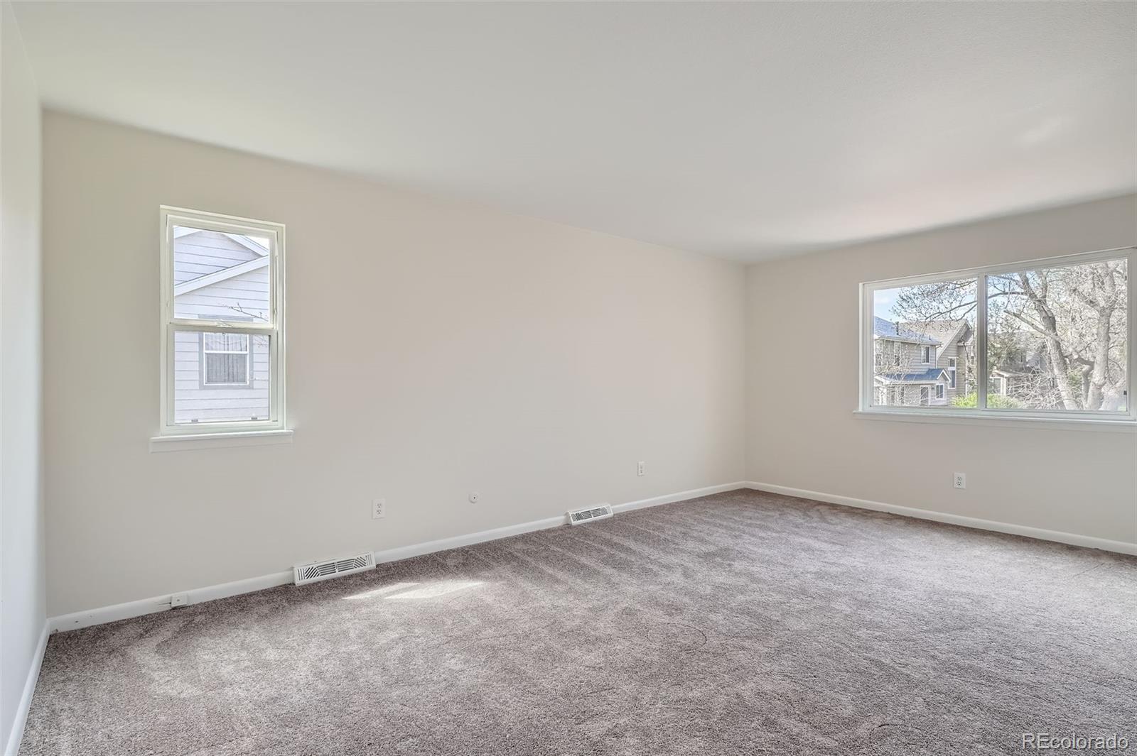 1251 S Yosemite Way Unit: 92