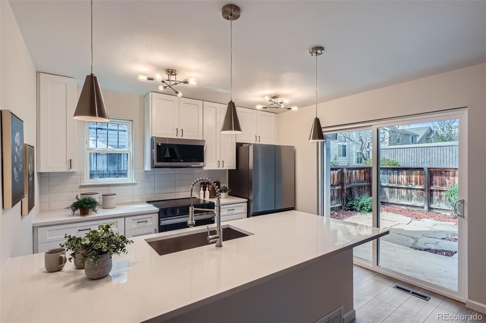 1251 S Yosemite Way Unit: 92