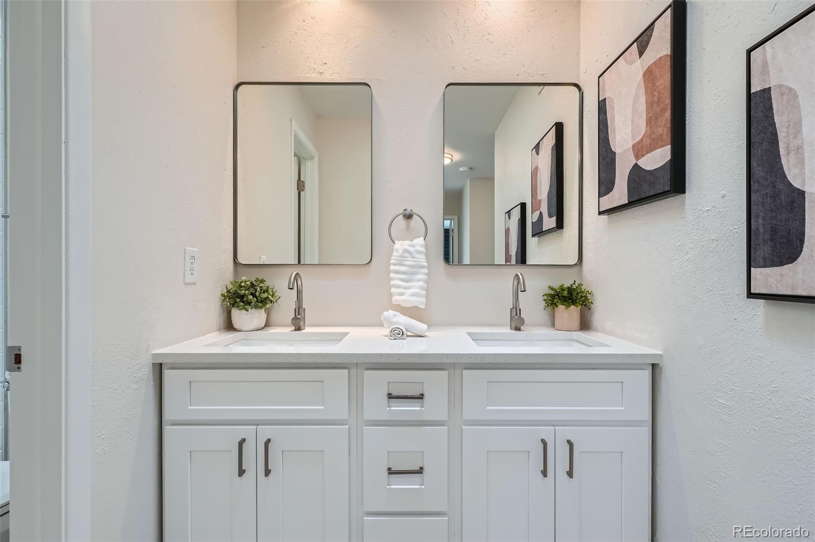 1251 S Yosemite Way Unit: 92