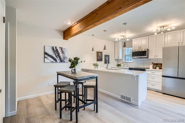 1251 S Yosemite Way Unit: 92