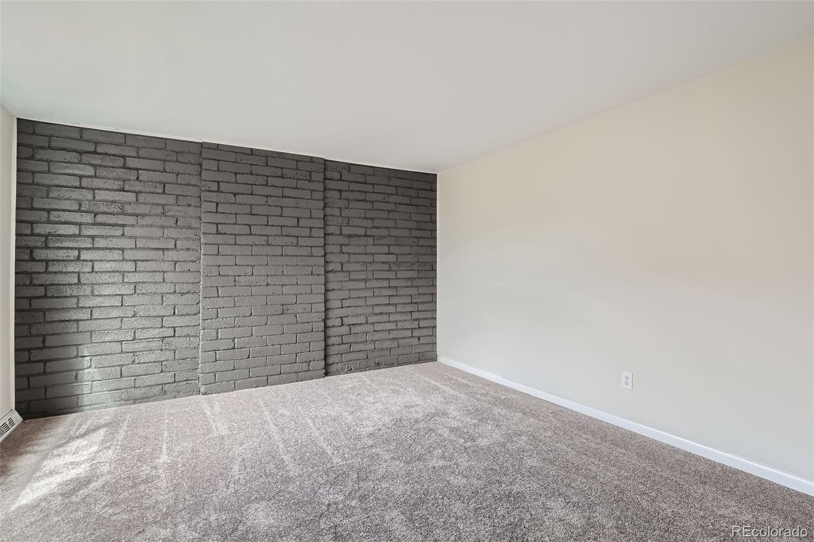 1251 S Yosemite Way Unit: 92