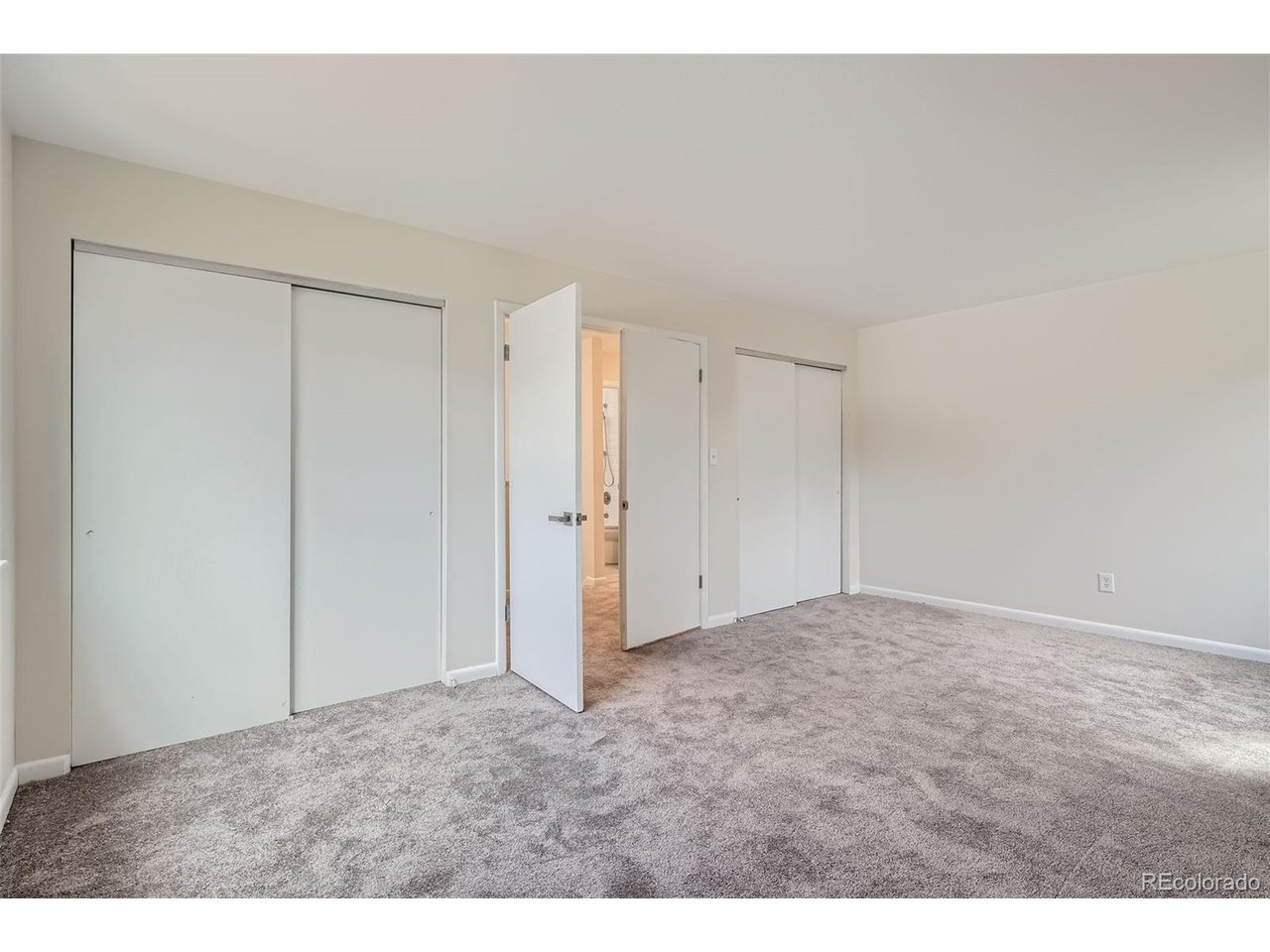 1251 S Yosemite Way 92