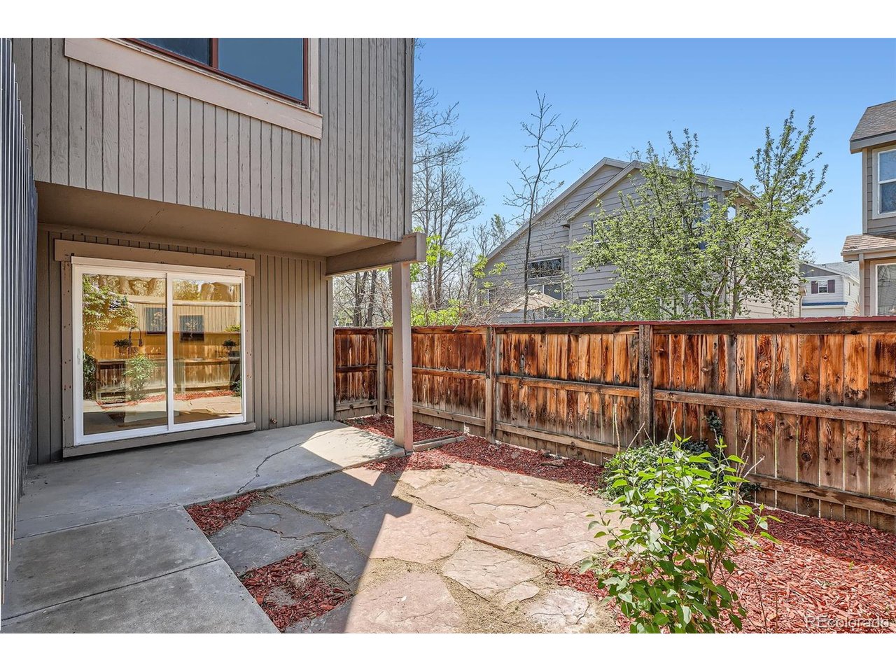 1251 S Yosemite Way 92