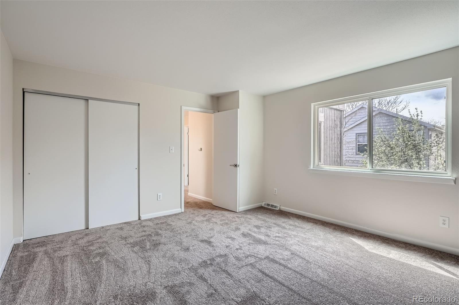 1251 S Yosemite Way Unit: 92
