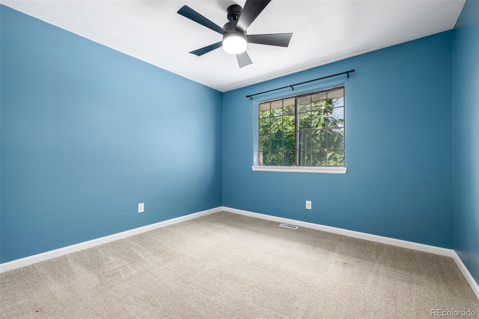 16762 E Kentucky Avenue