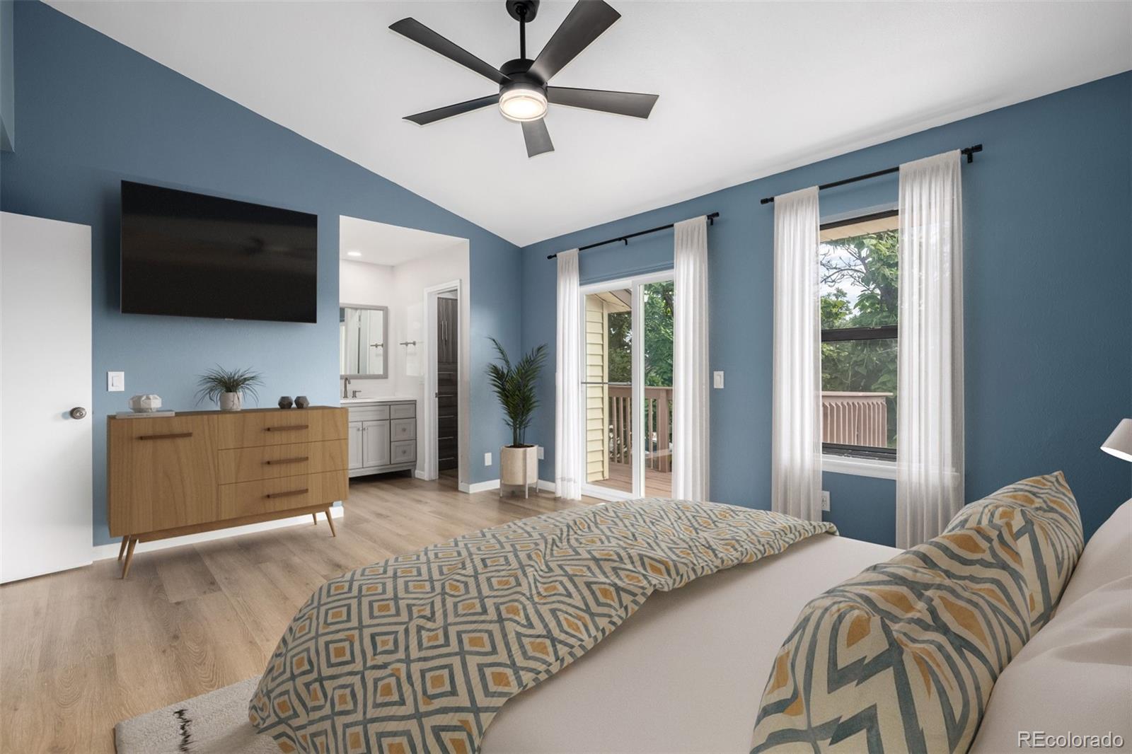 16762 E Kentucky Avenue