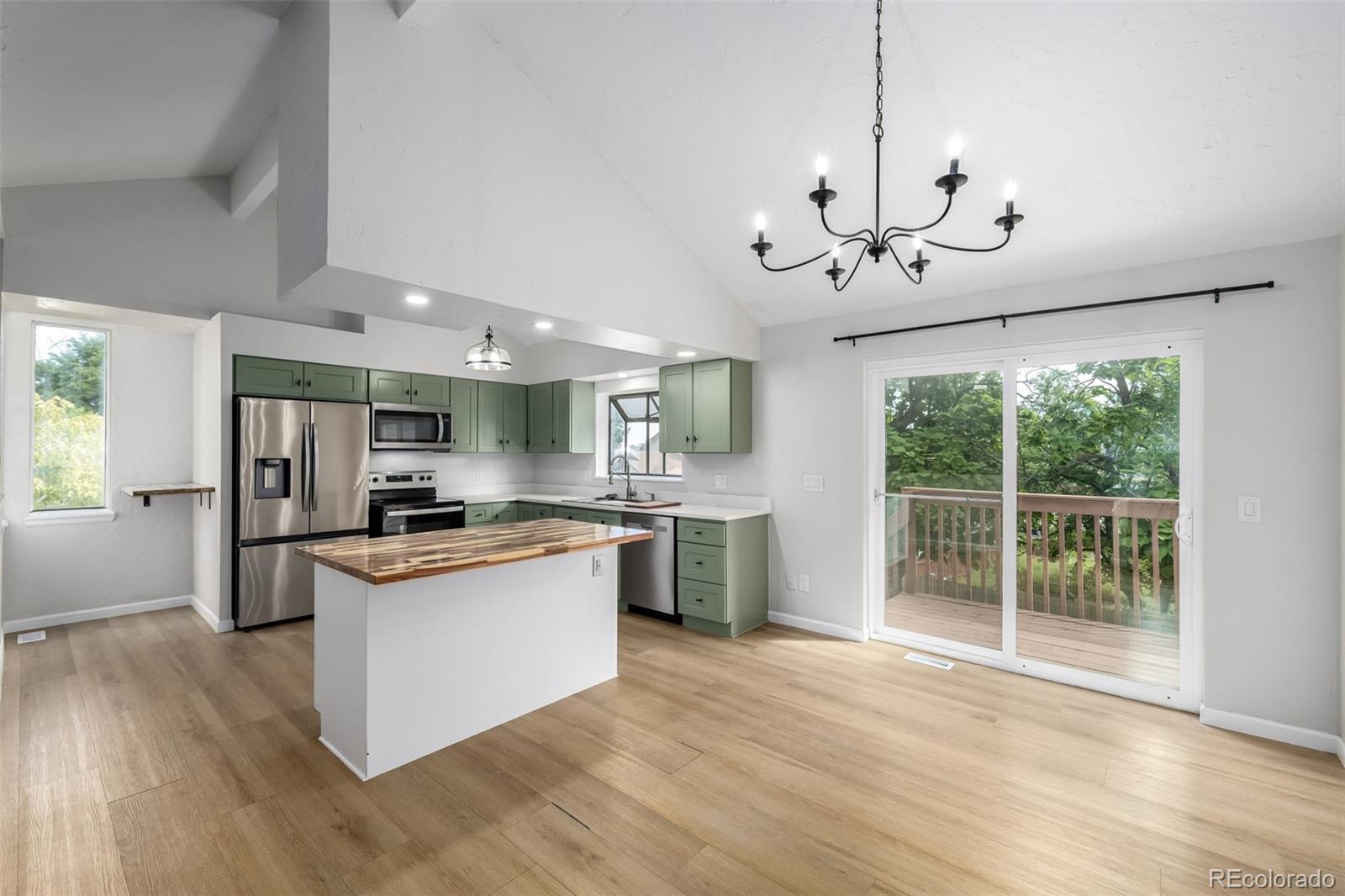 16762 E Kentucky Avenue