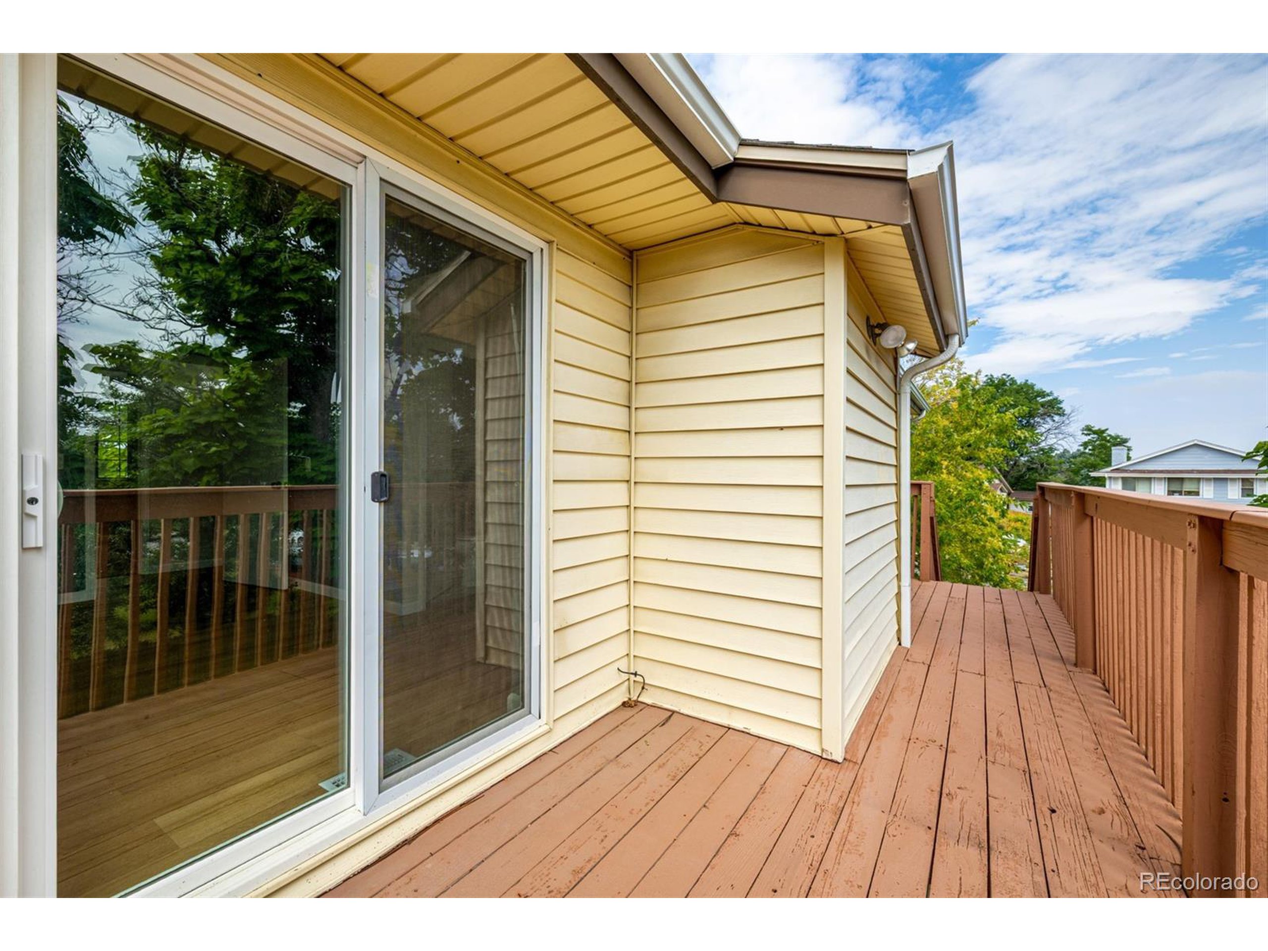 16762 E Kentucky Ave