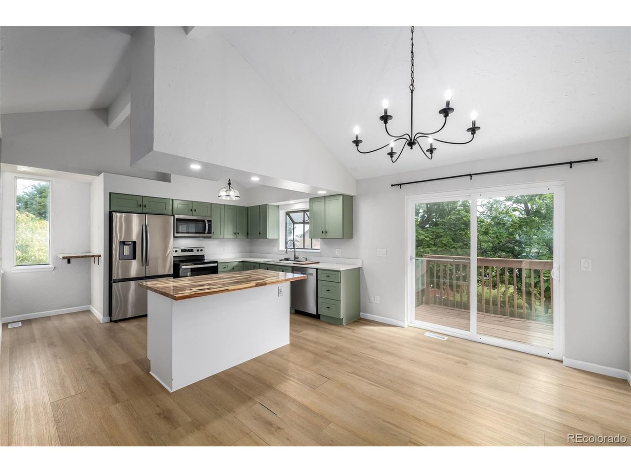 16762 E Kentucky Ave