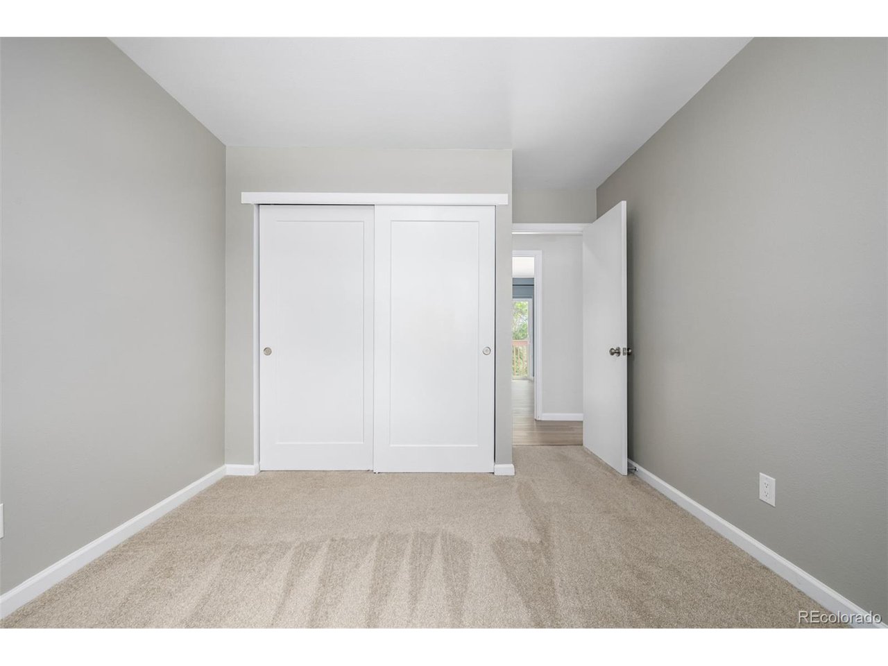 16762 E Kentucky Ave