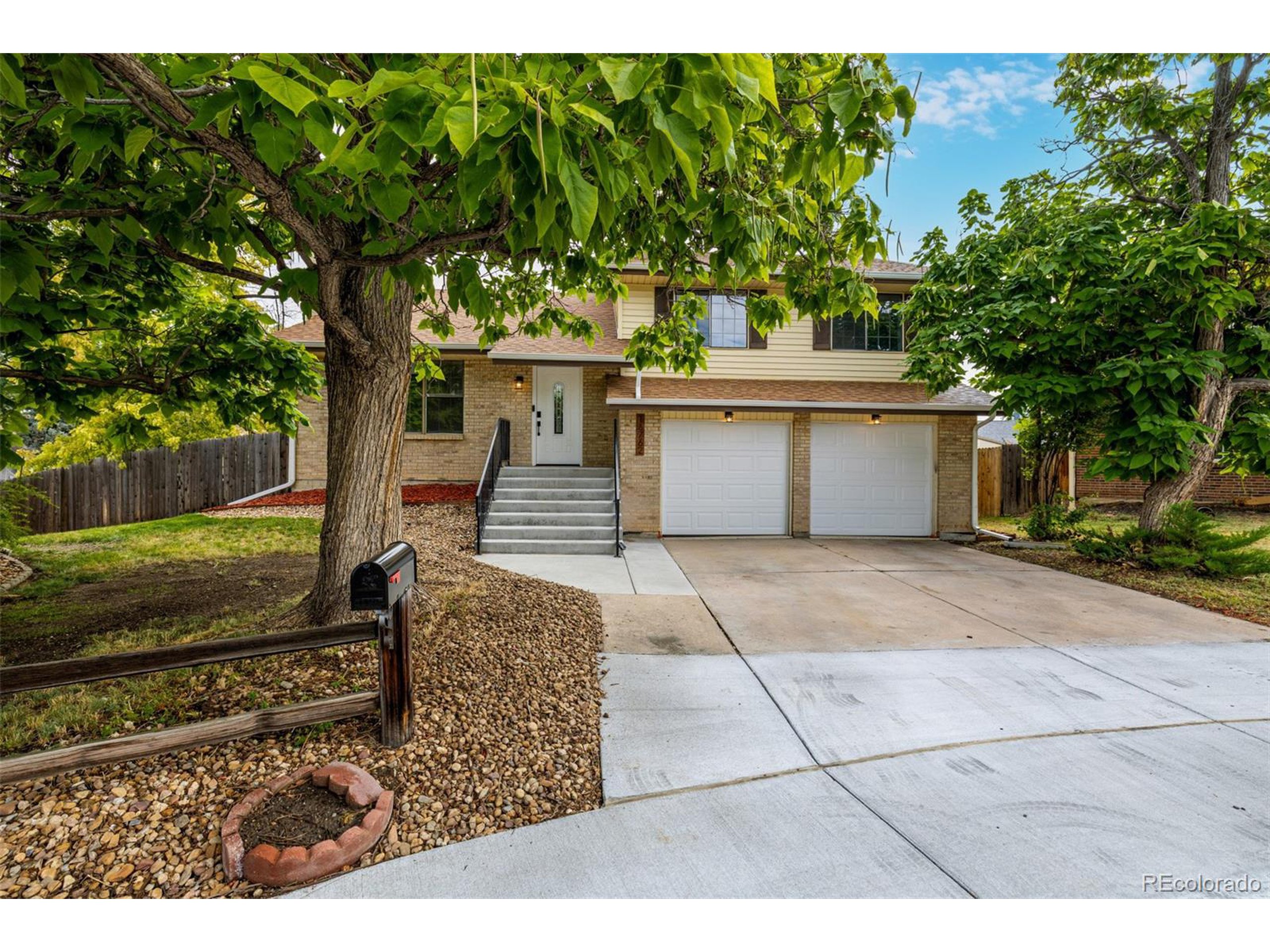 16762 E Kentucky Ave