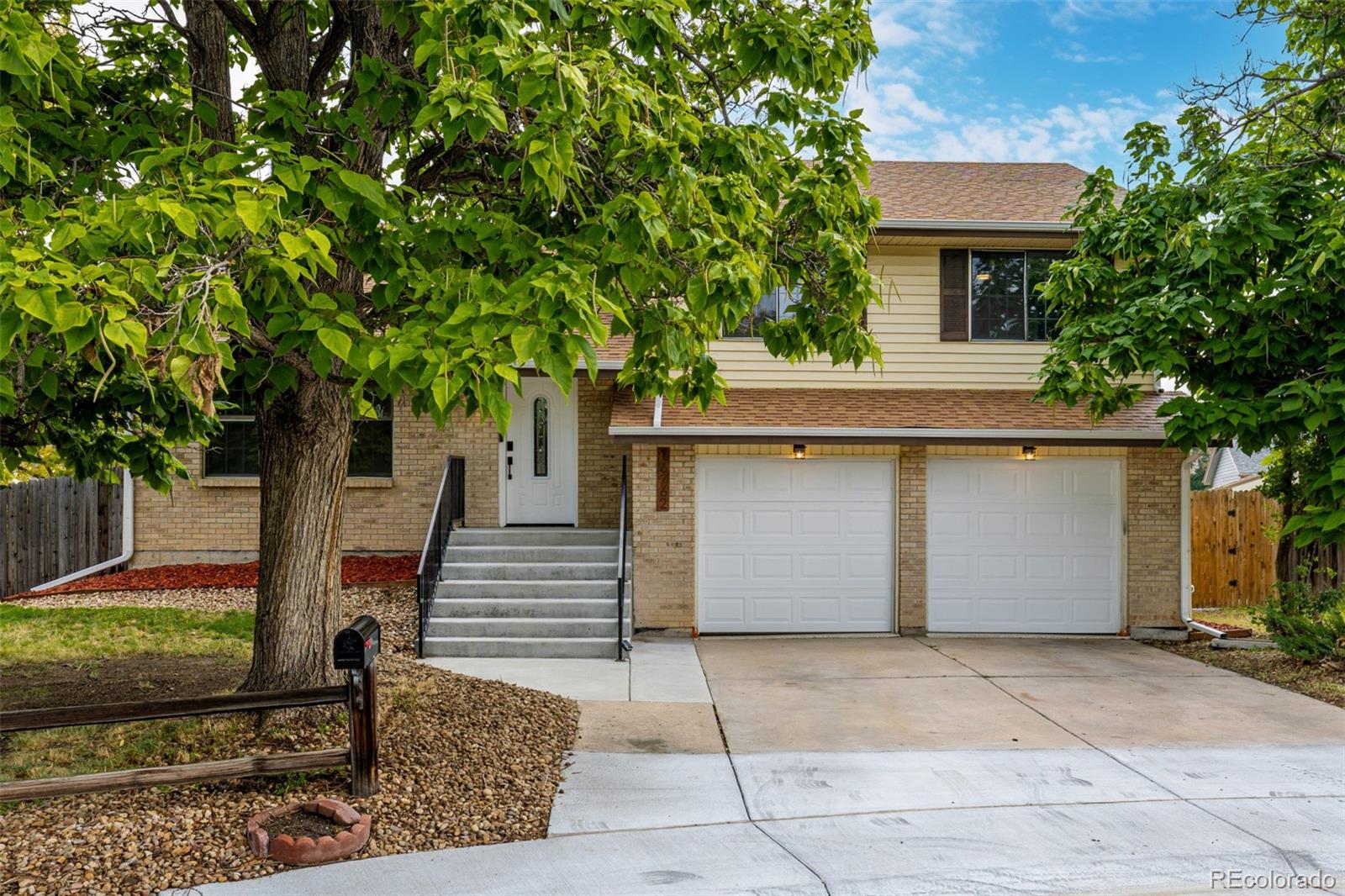 16762 E Kentucky Avenue