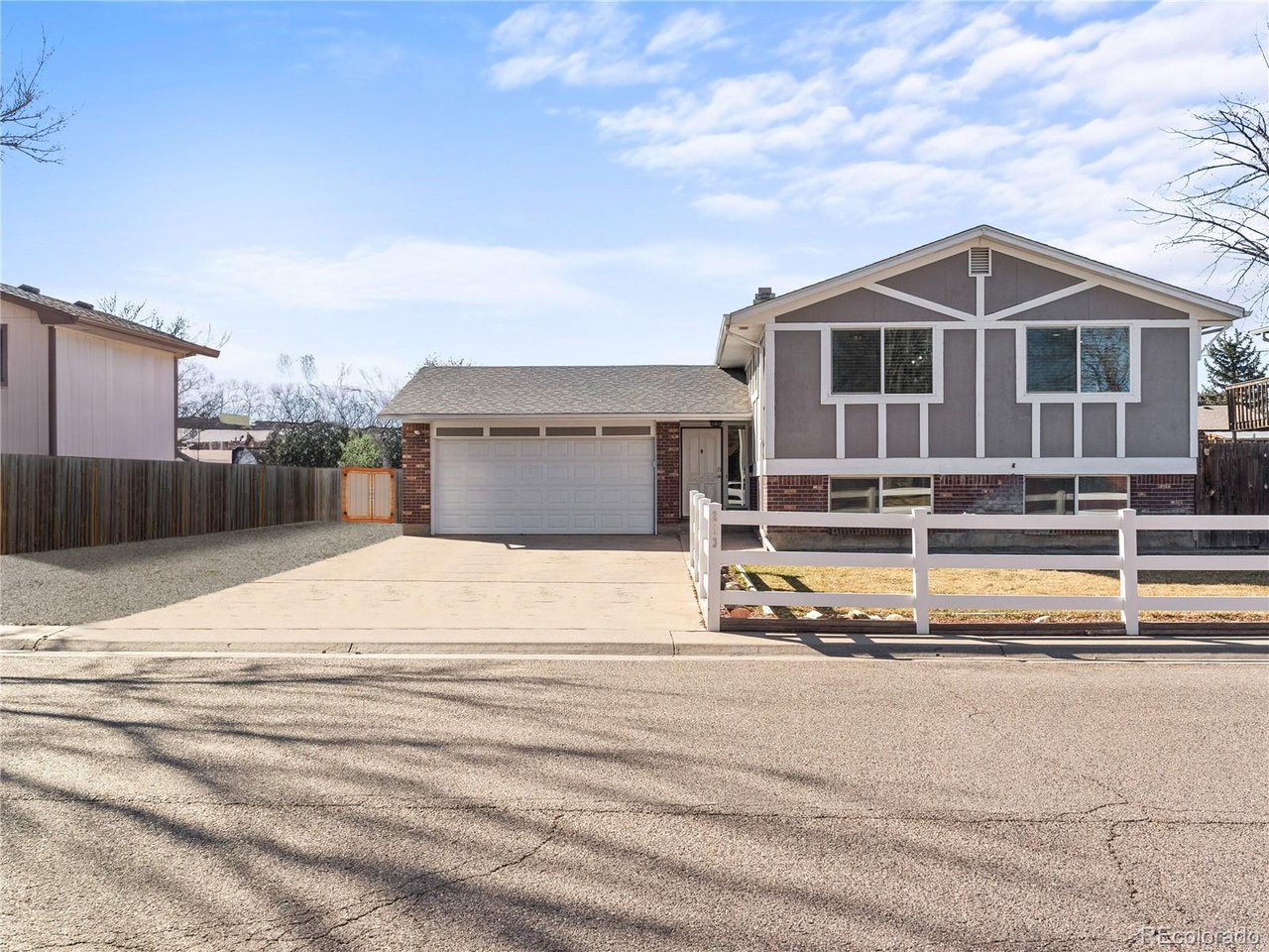 213 S 16th Ave Dr