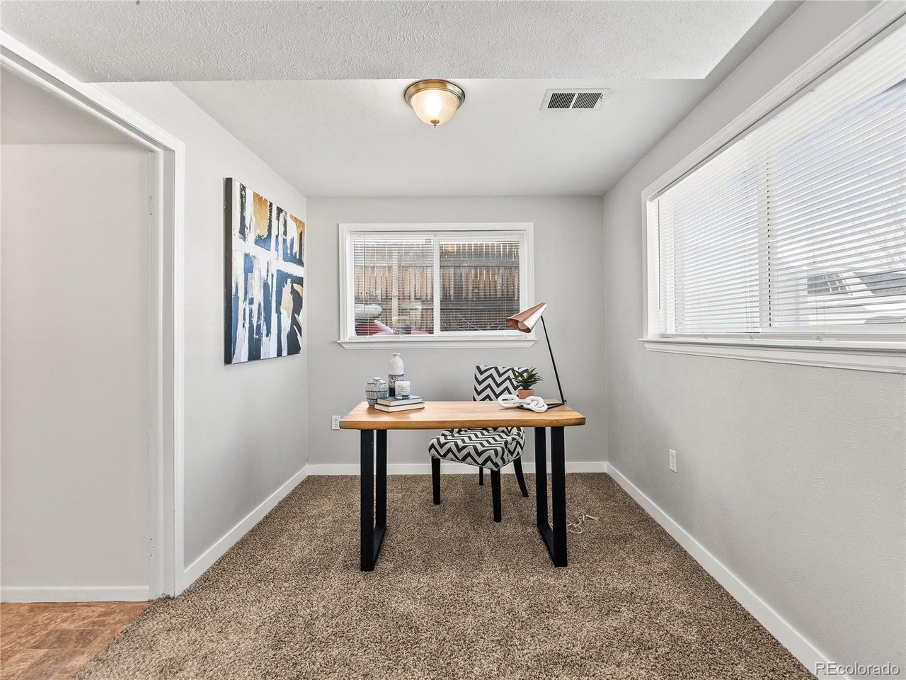 213 S 16th Ave Dr