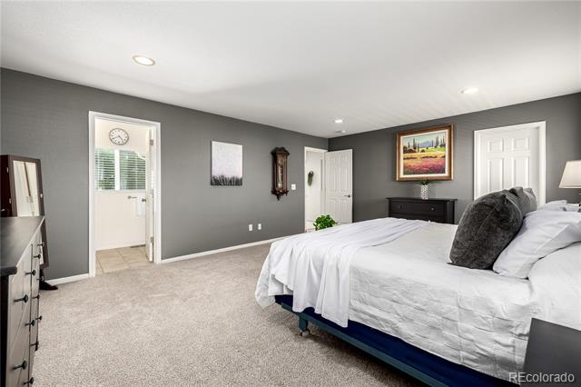 8136 S Memphis Way