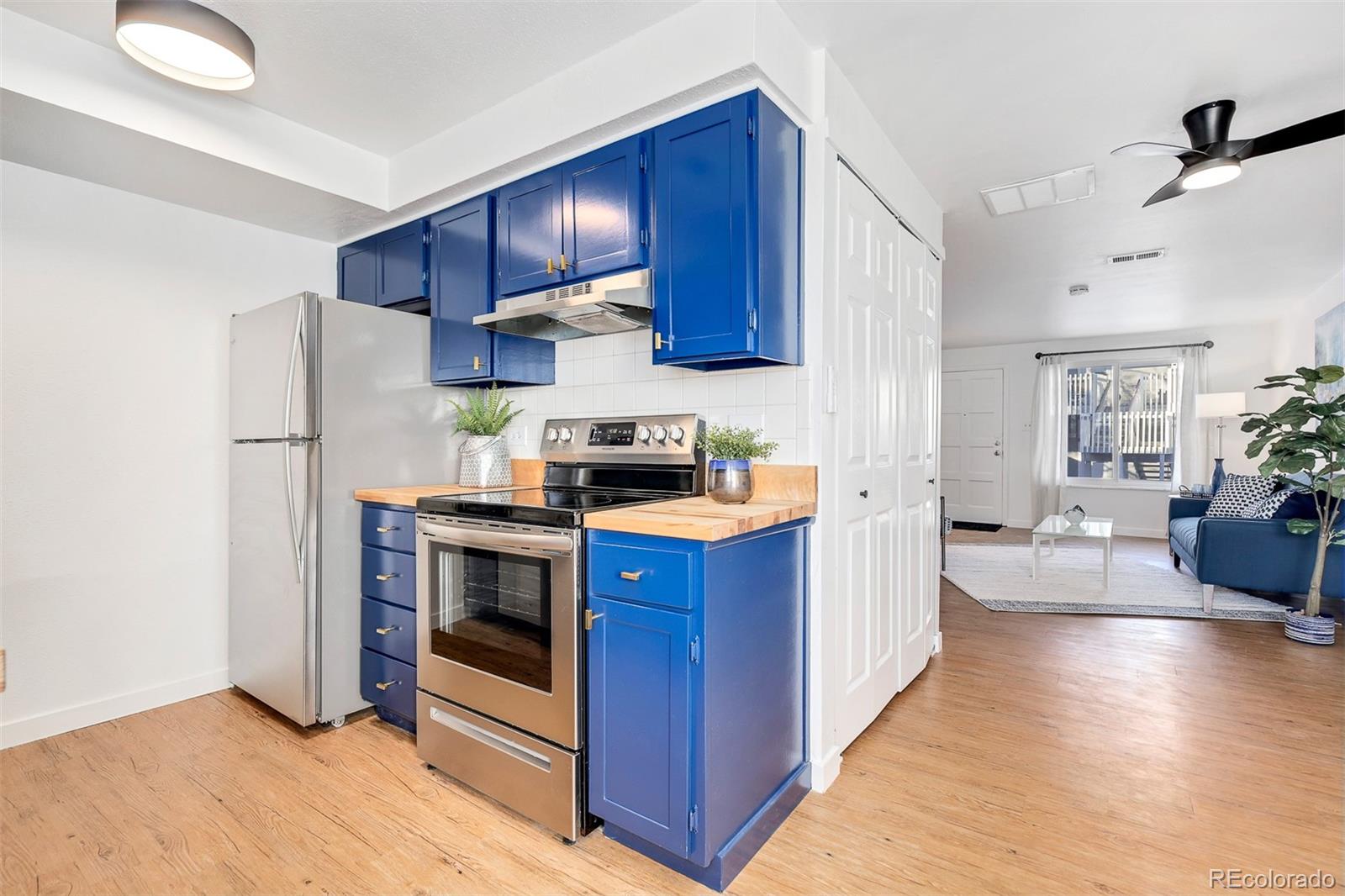 1536 S Pierson Street Unit: 122
