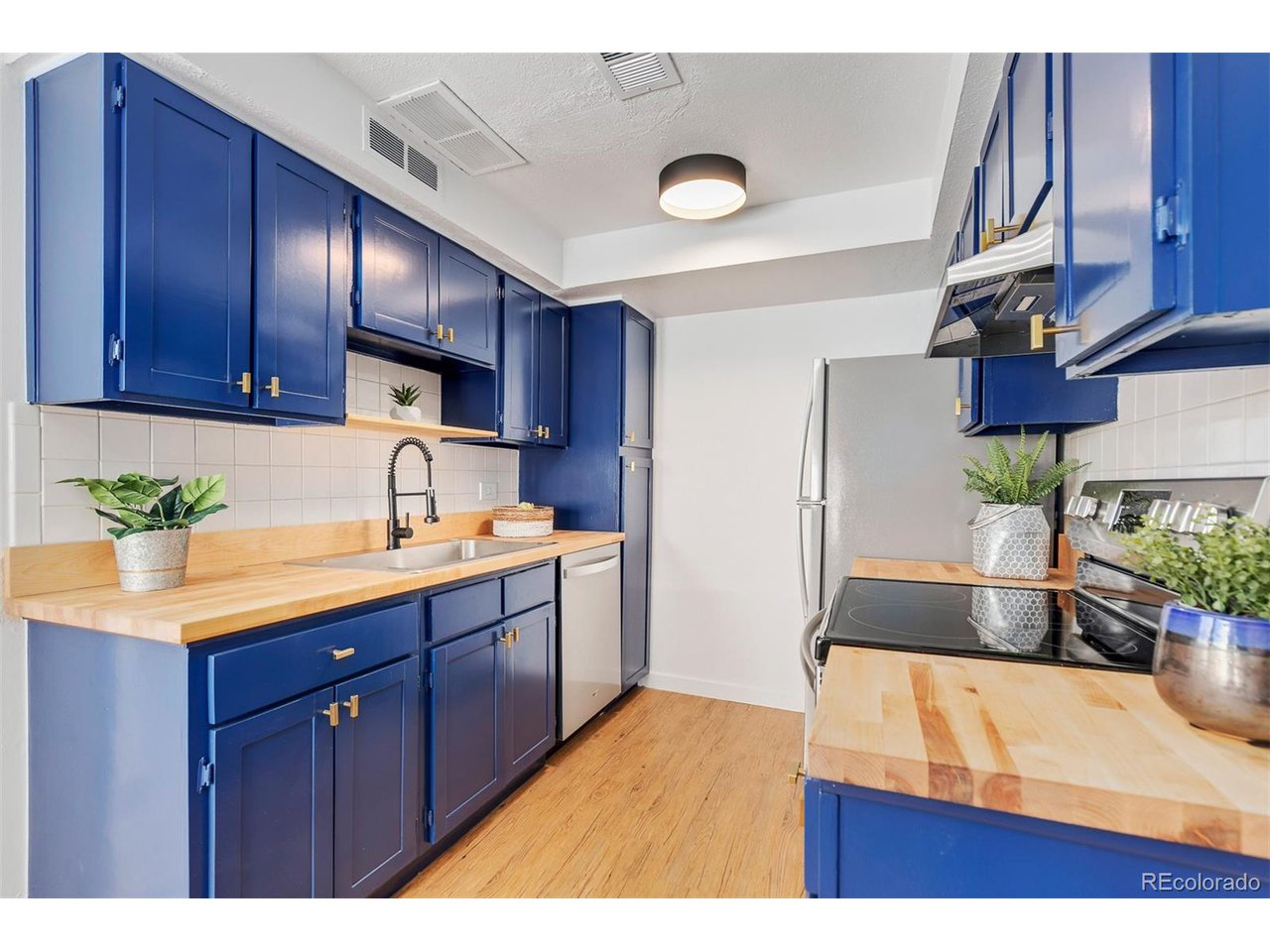 1536 S Pierson St 122