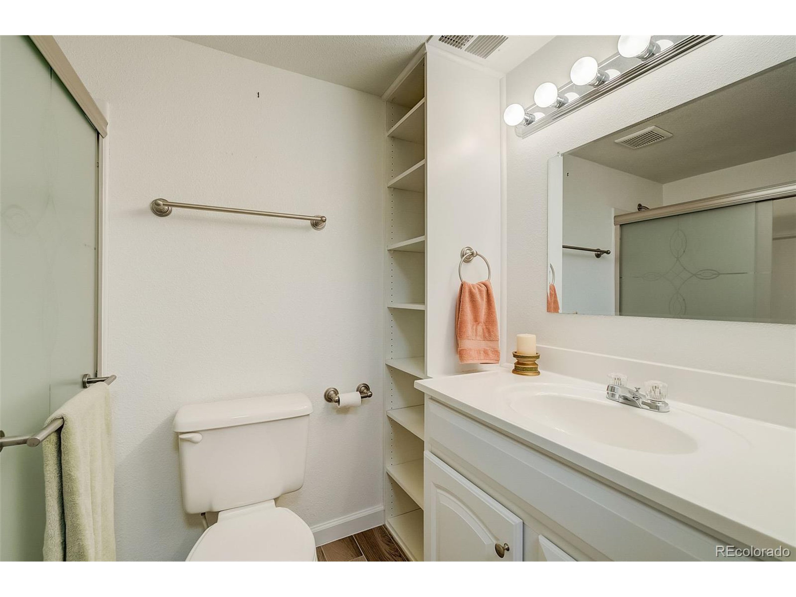3656 S Depew St 201