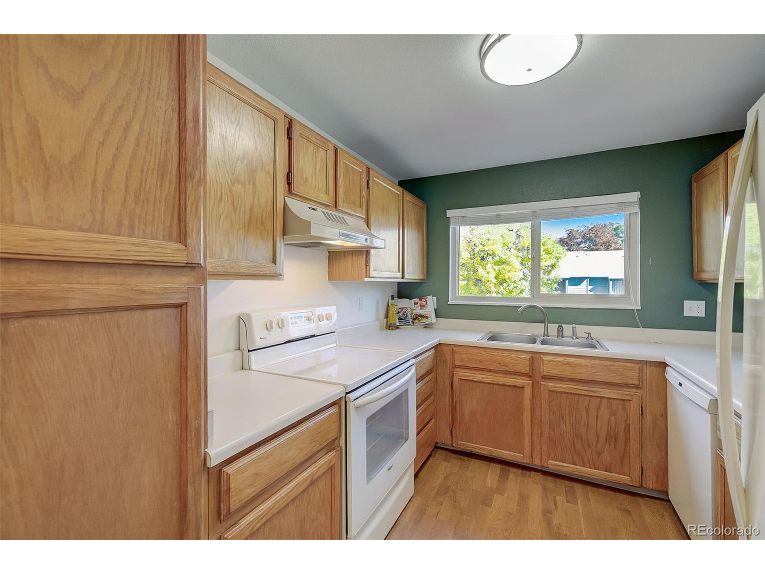 3656 S Depew St 201