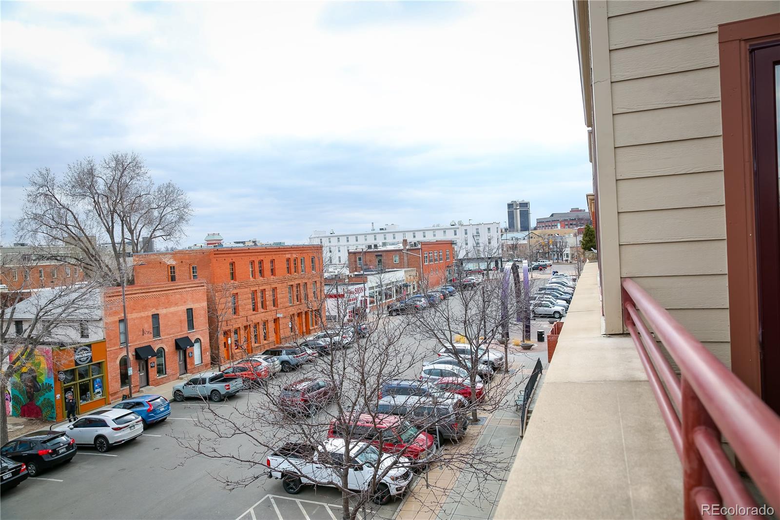 261 Pine Street Unit: 204