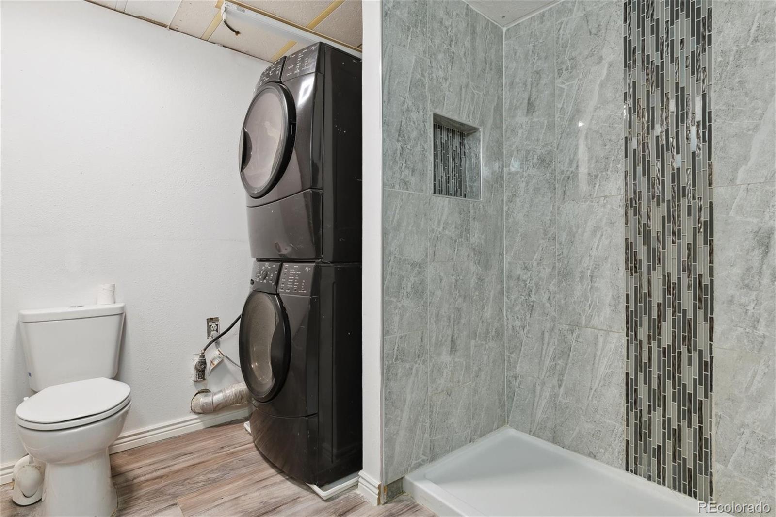 1201 W Thornton Parkway