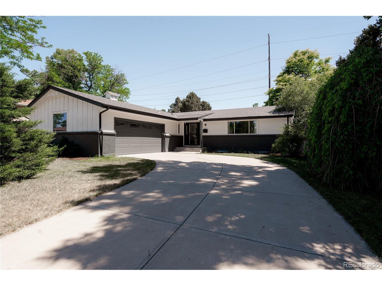 3786 E Fair Pl