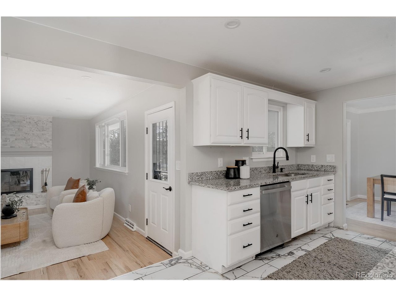 3786 E Fair Pl
