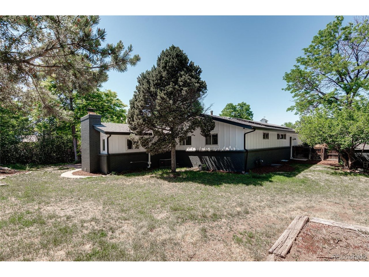 3786 E Fair Pl