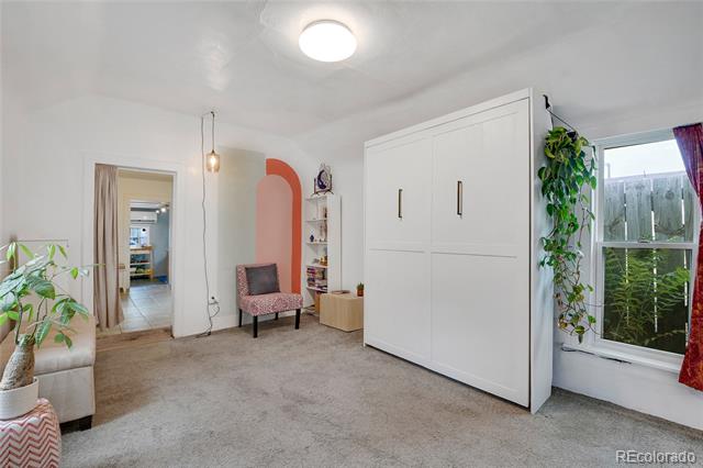 2708 W 13th Avenue