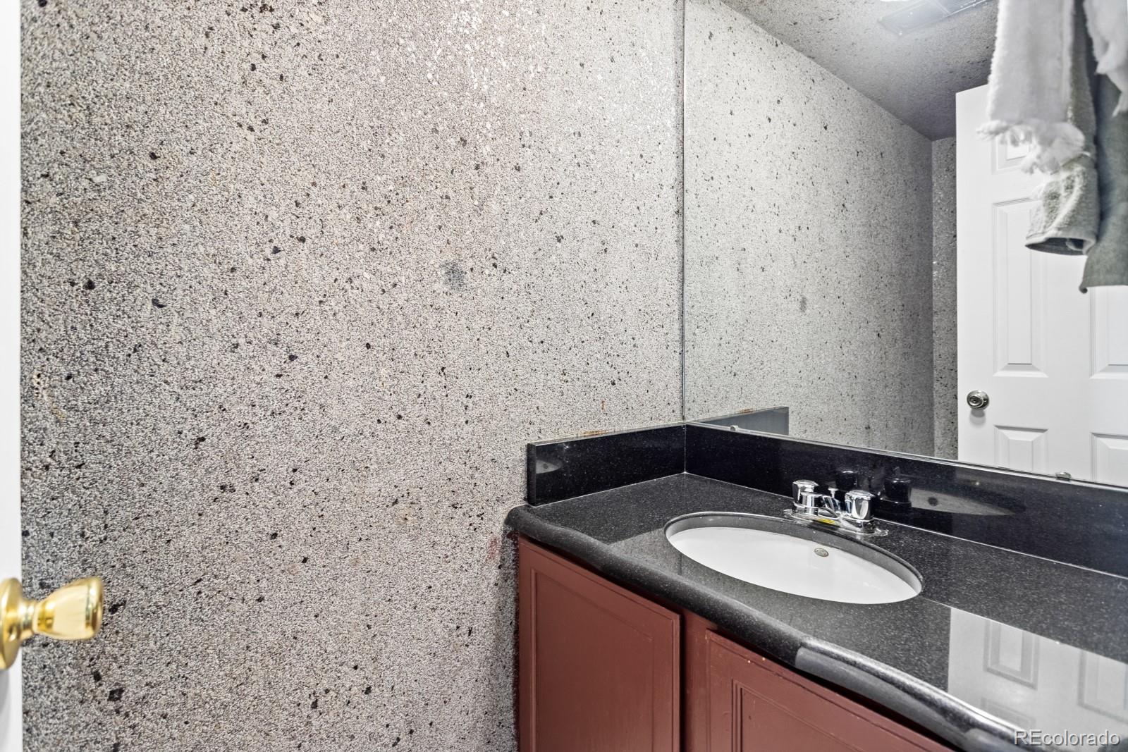5510 W 80th Place Unit: 314