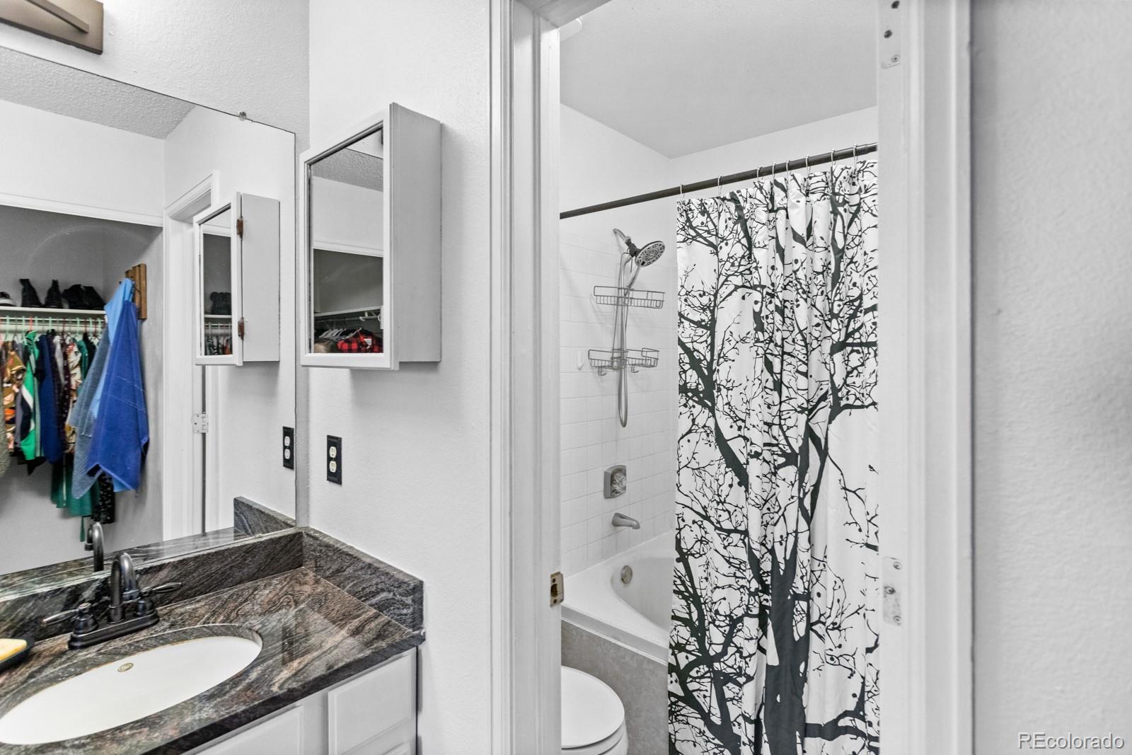 5510 W 80th Place Unit: 314
