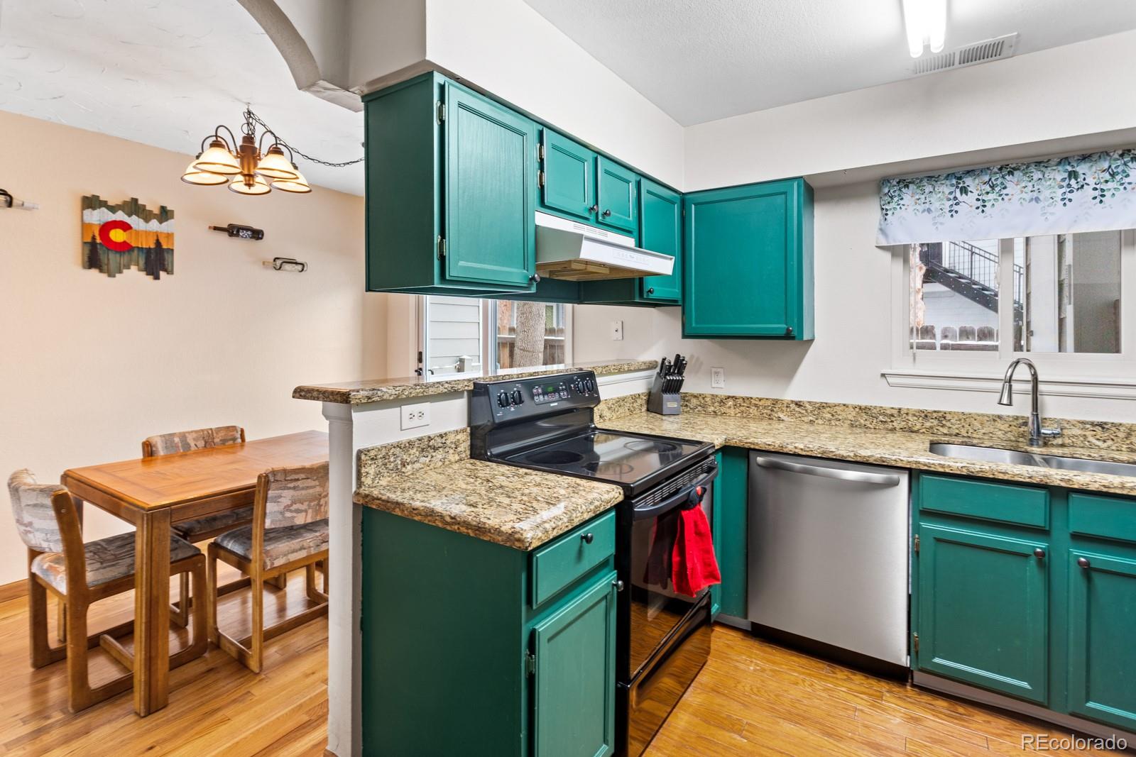 5510 W 80th Place Unit: 314