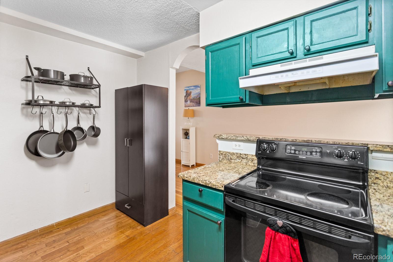 5510 W 80th Place Unit: 314