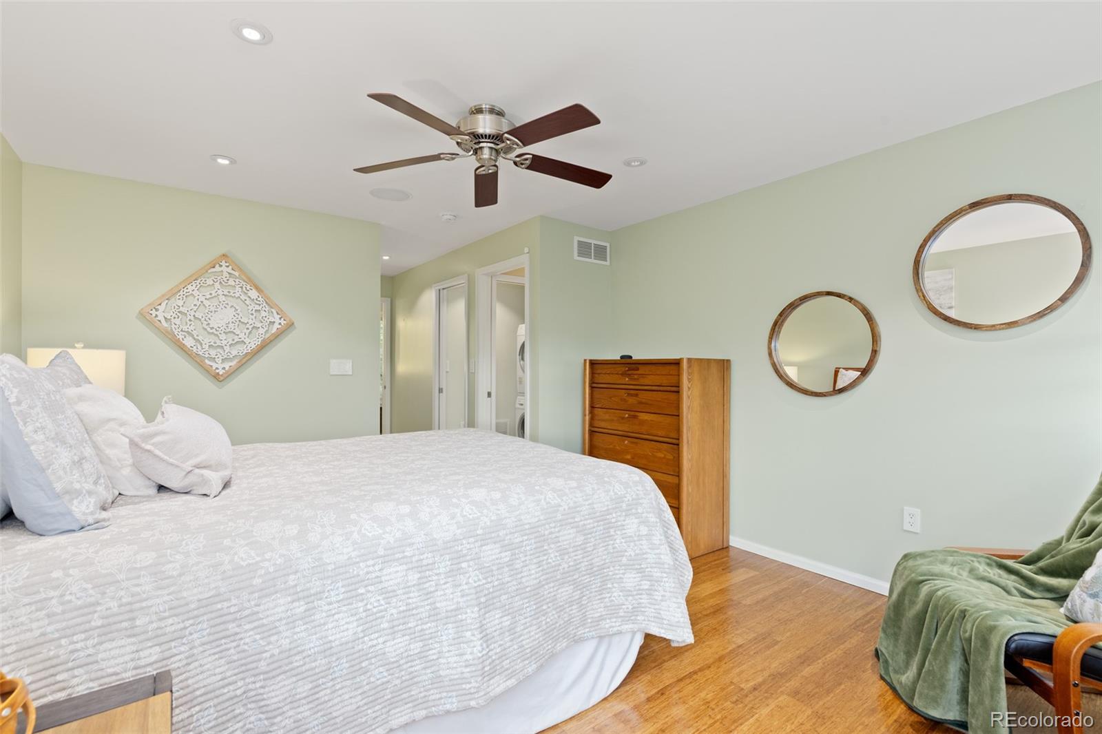 1137 Maple Circle