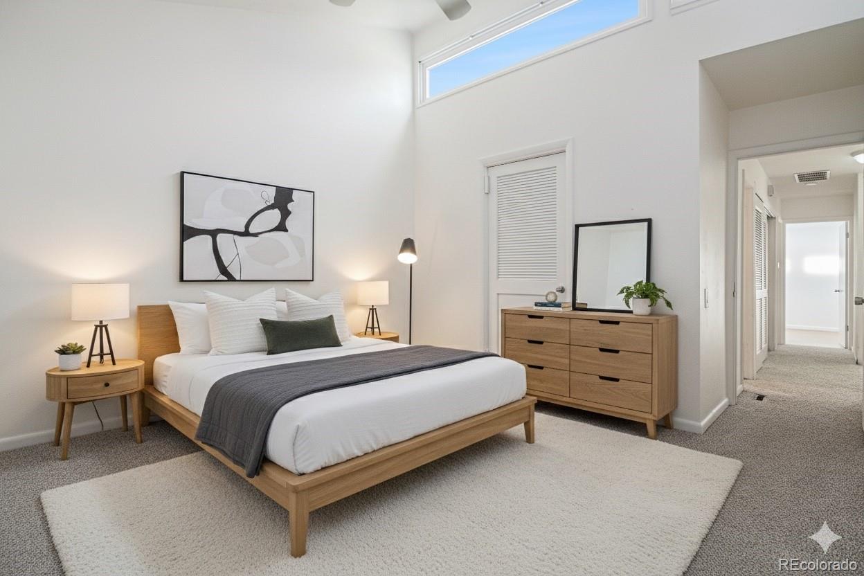 5532 S Greenwood Street