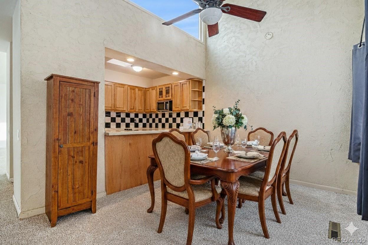 5532 S Greenwood Street