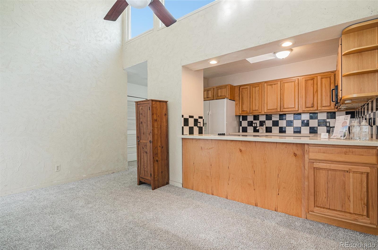 5532 S Greenwood Street