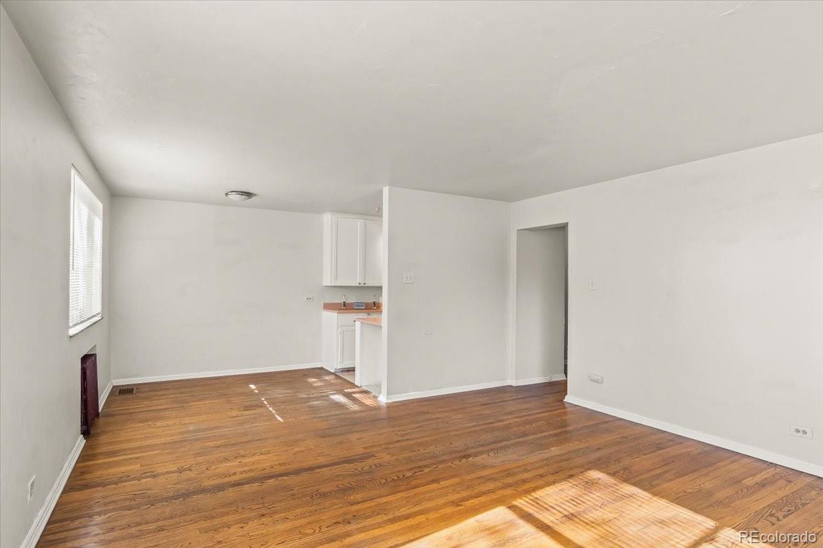 525 Jackson Street Unit: 103