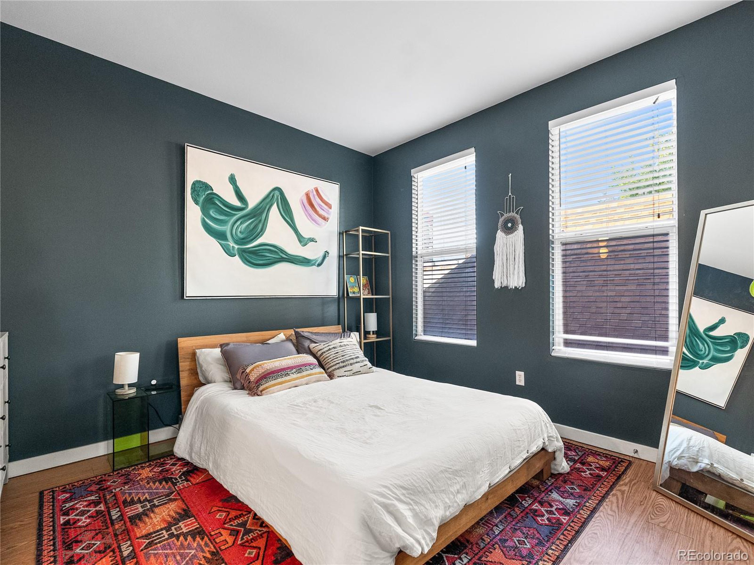 2422 Tremont Pl 206