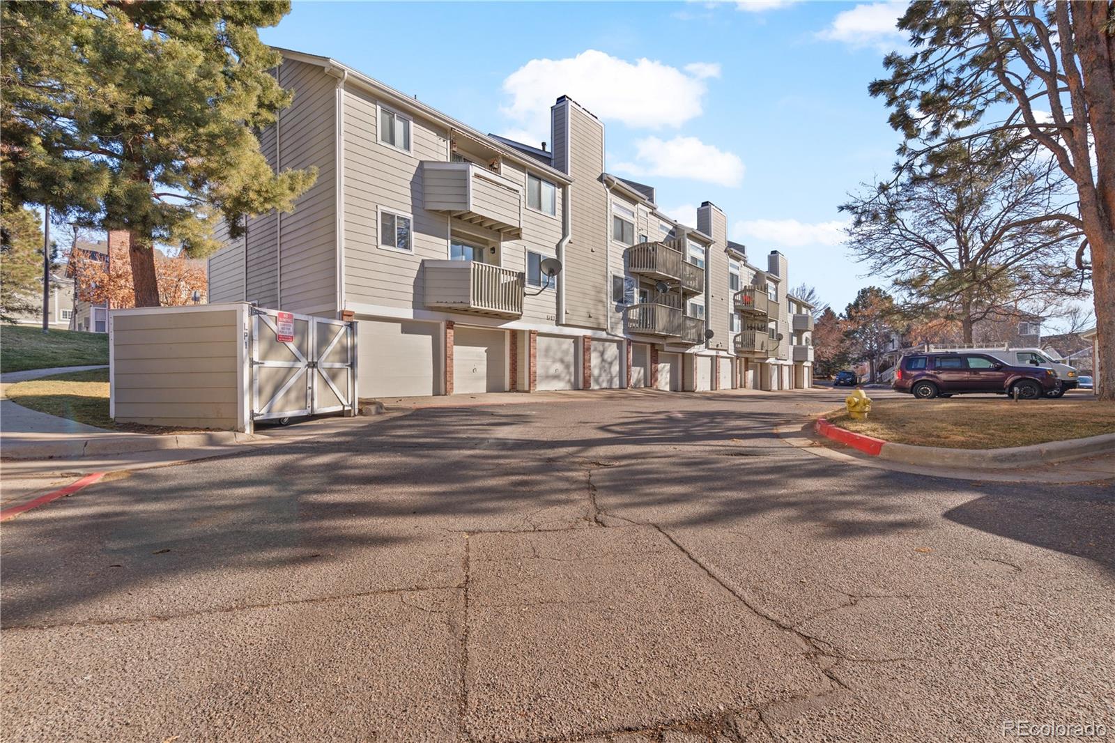1301 S Cathay Court Unit: 106