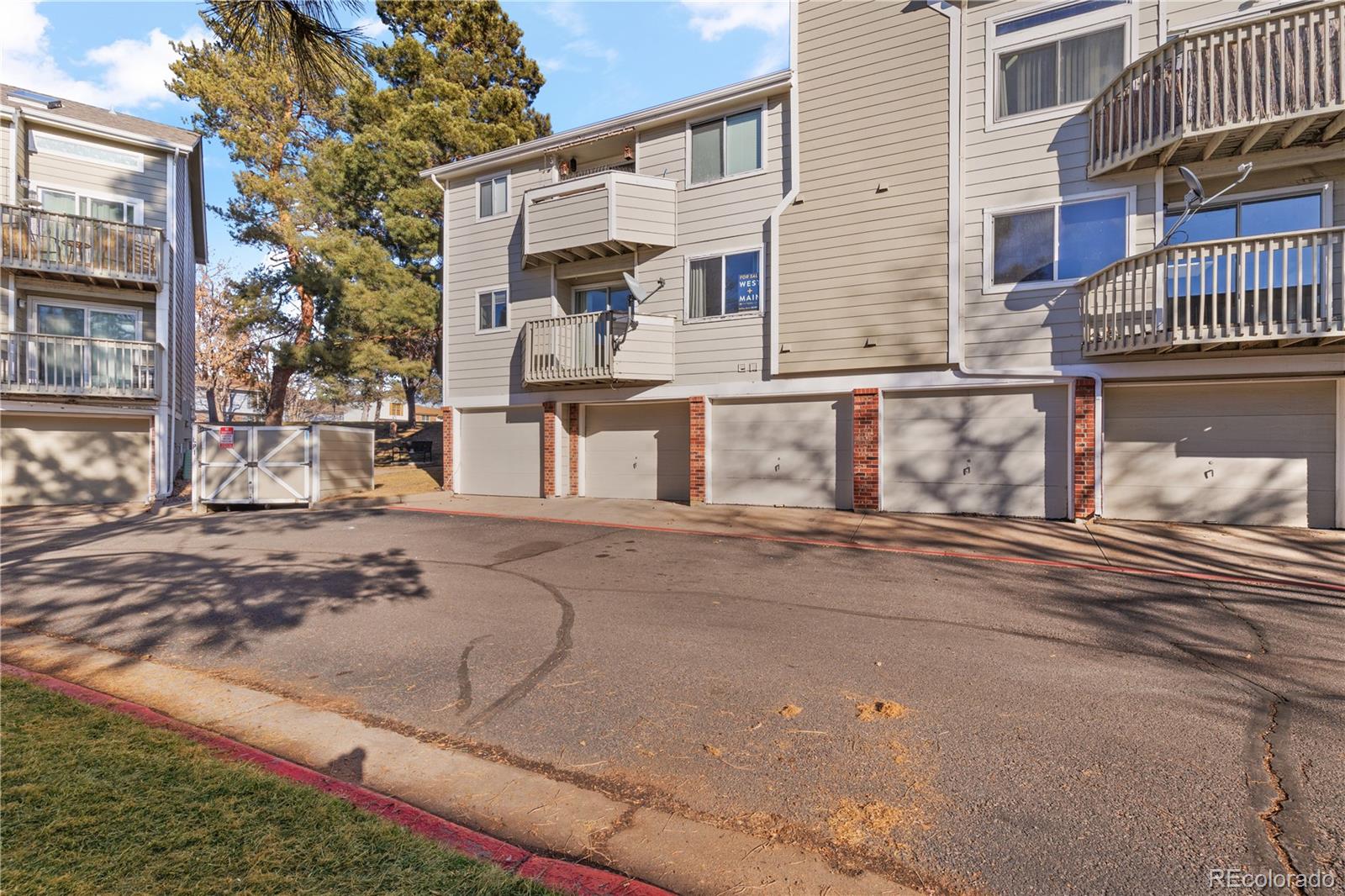1301 S Cathay Court Unit: 106