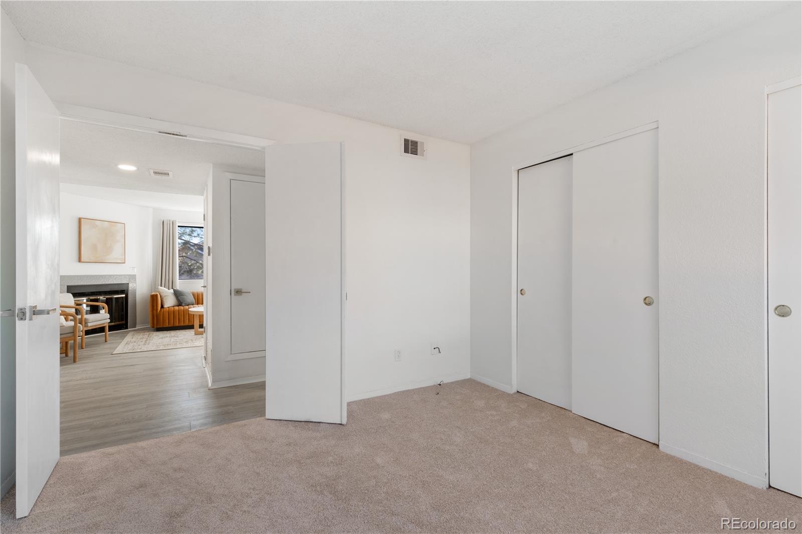 1301 S Cathay Court Unit: 106