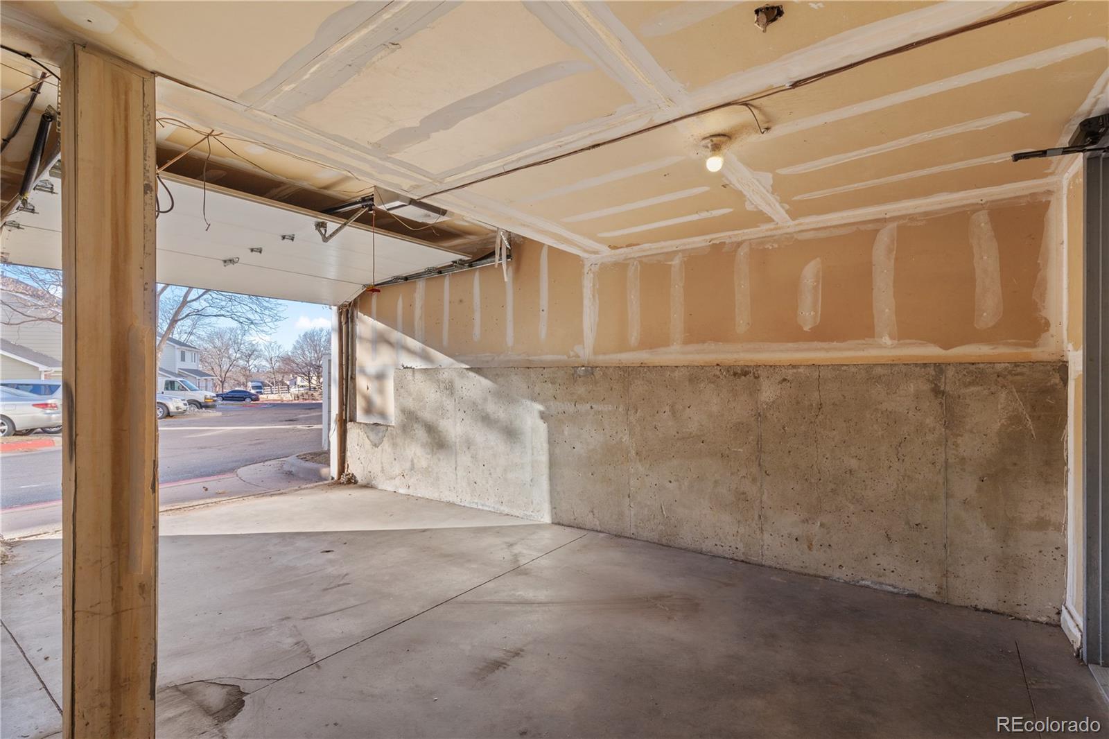 1301 S Cathay Court Unit: 106