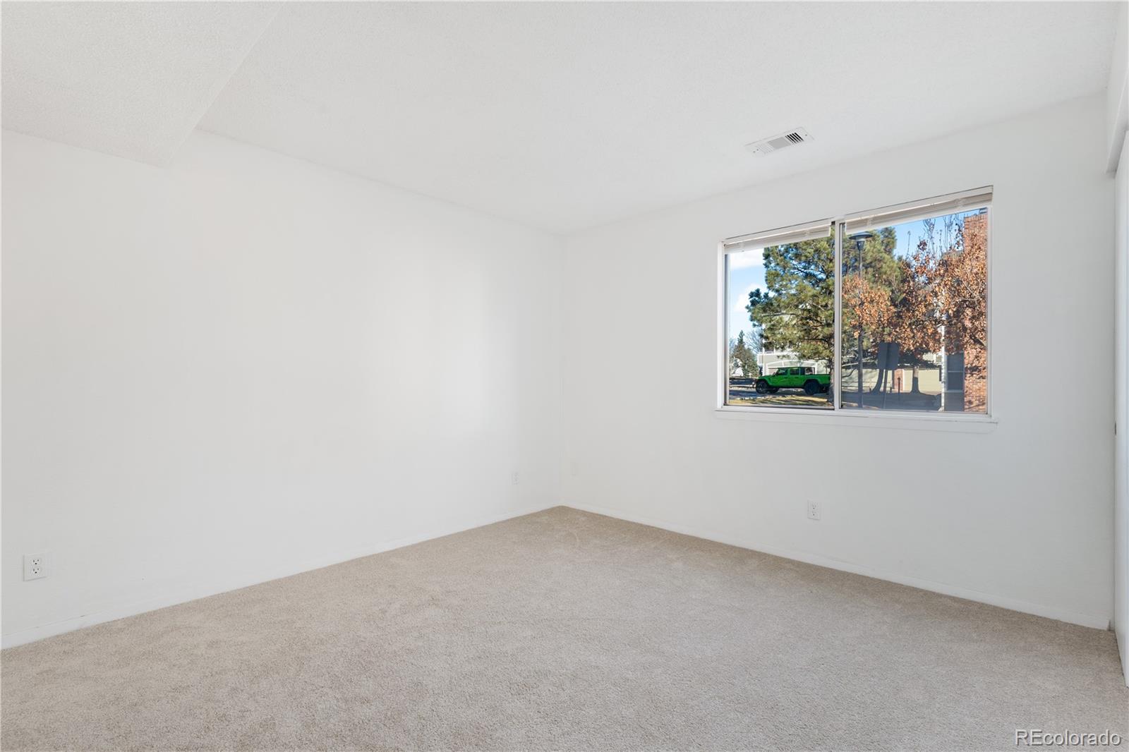1301 S Cathay Court Unit: 106