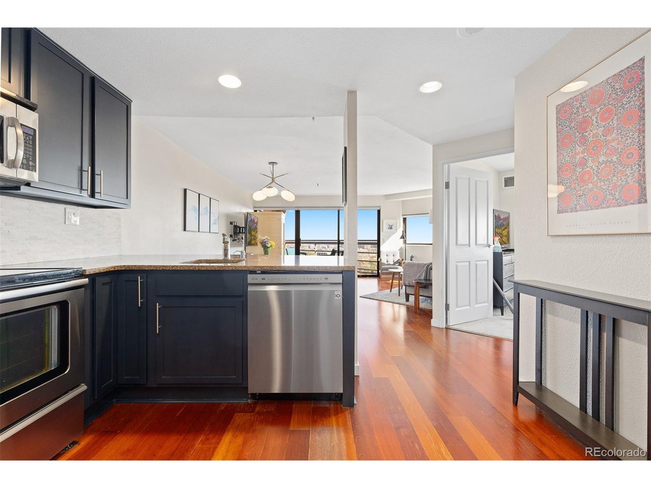 100 Park Ave W 1403