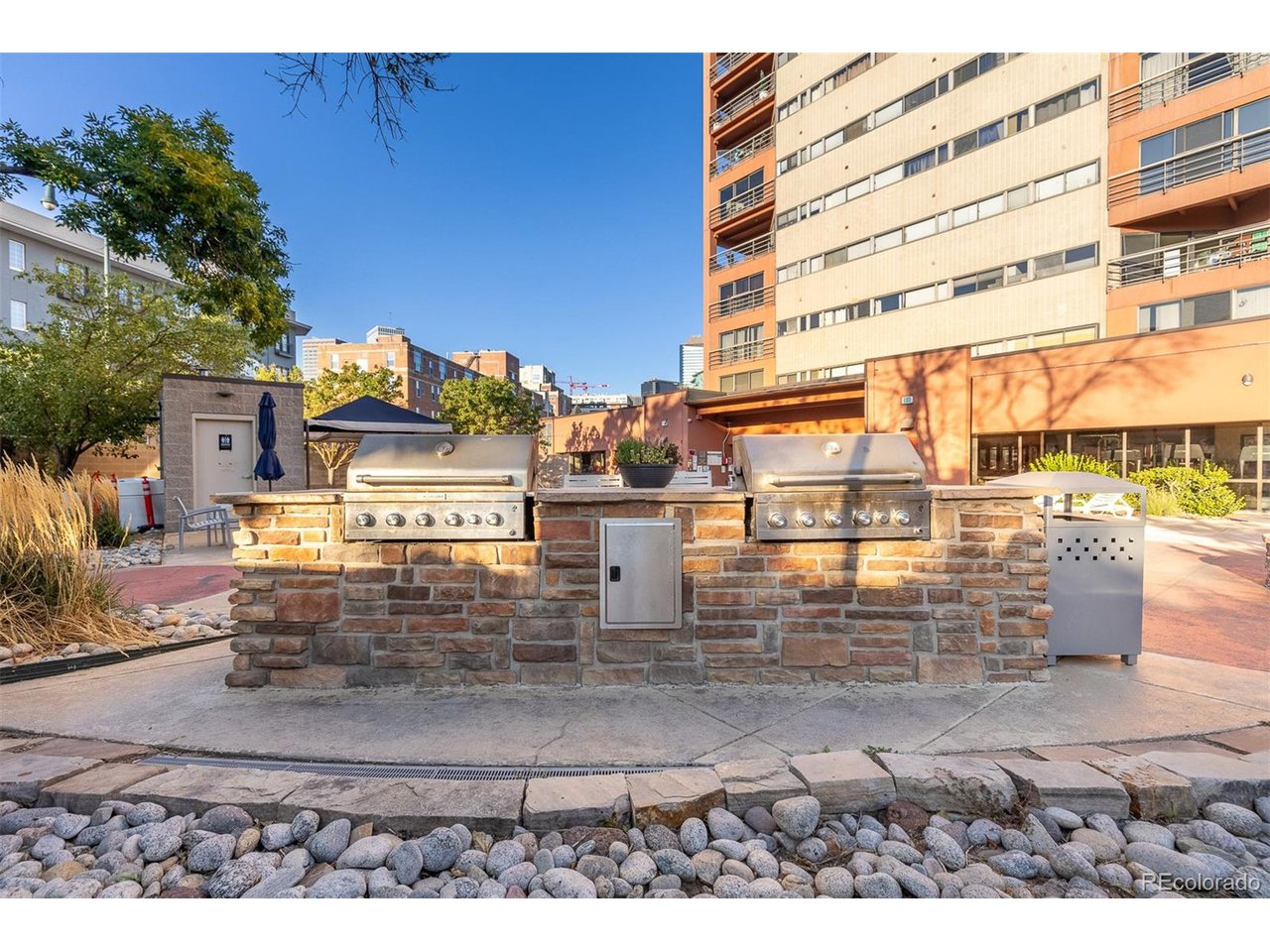 100 Park Ave W 1403
